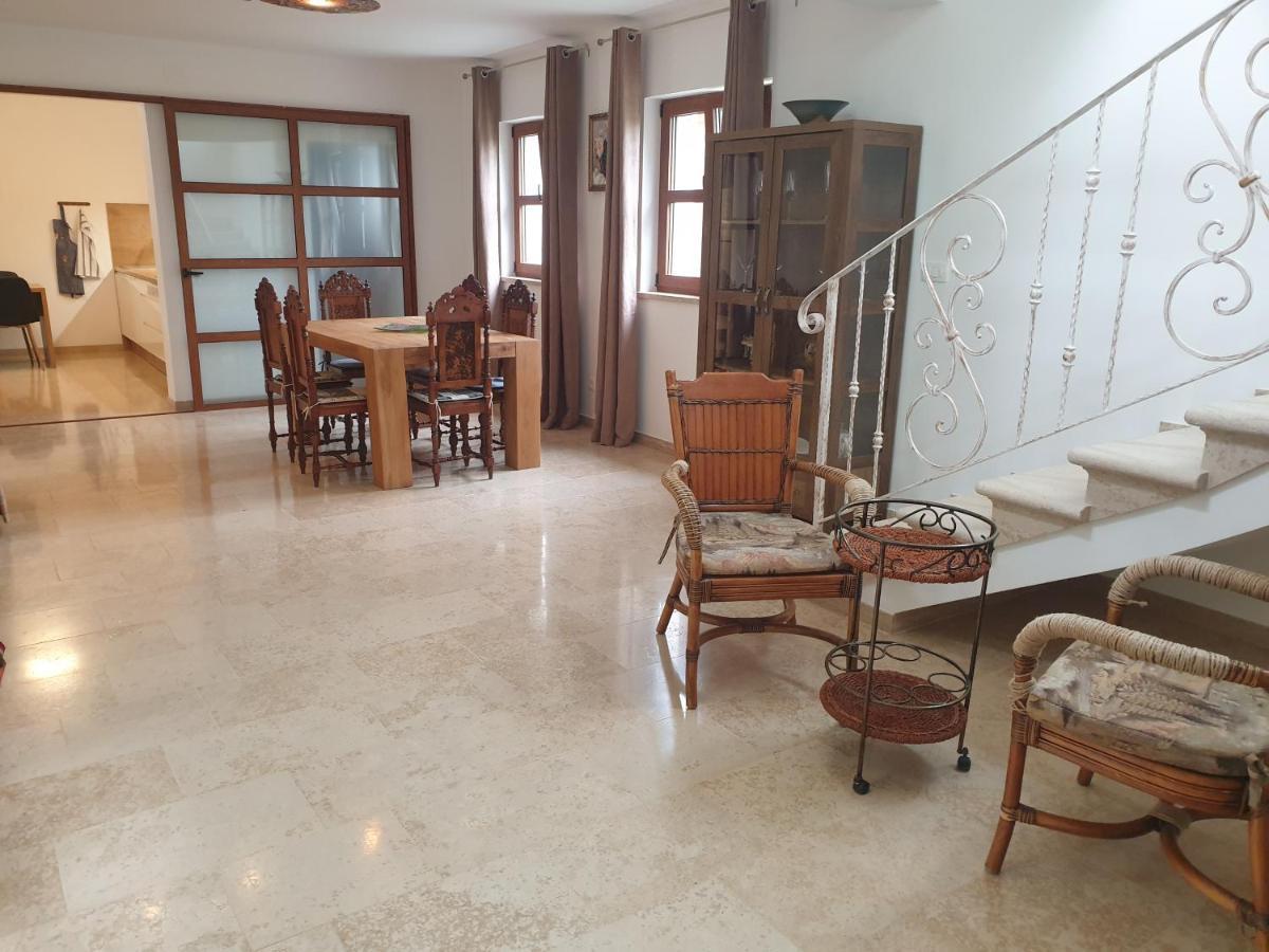 Villa Valeria Divsici Экстерьер фото
